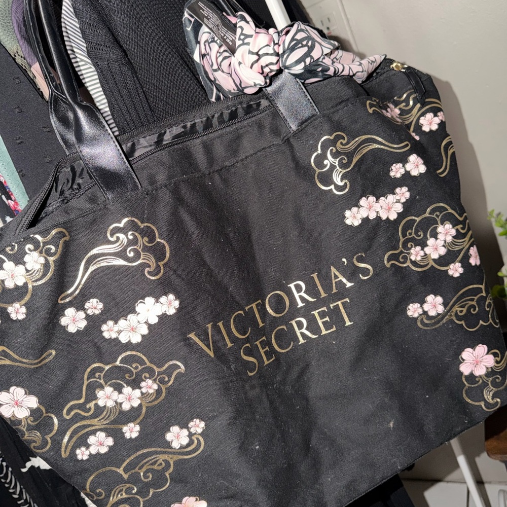 Victoria's Secret Black and Pink Floral Tote